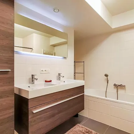 Res, Vent De Sable Ref, 115 Apartment